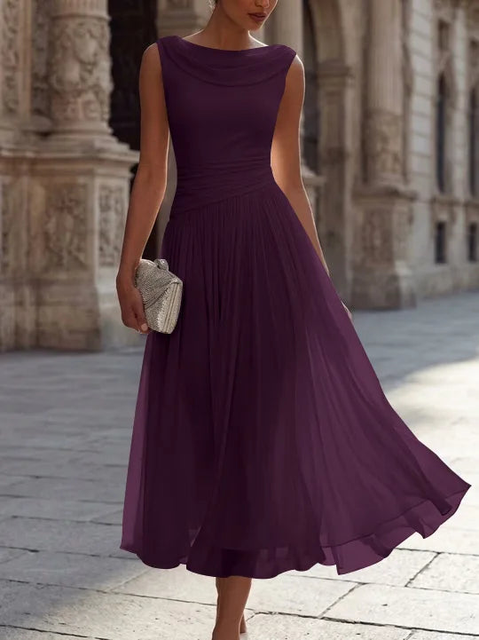 A-Line/Princess Boat Neck Chiffon Cocktail Dresses Sleeveless Tea-Length Pleated Little White Dresses Ruched Party Dresses