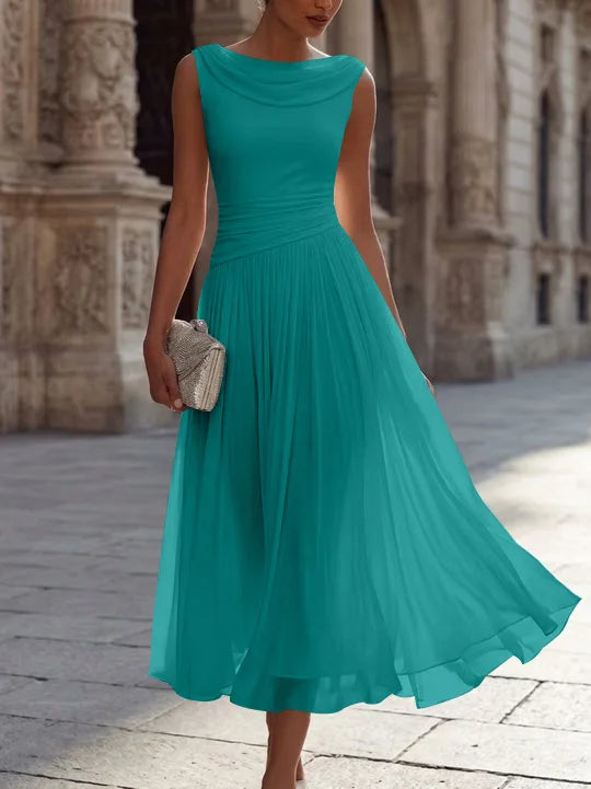 A-Line/Princess Boat Neck Chiffon Cocktail Dresses Sleeveless Tea-Length Pleated Little White Dresses Ruched Party Dresses