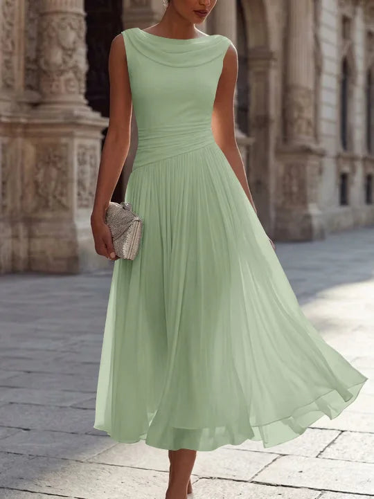 A-Line/Princess Boat Neck Chiffon Cocktail Dresses Sleeveless Tea-Length Pleated Little White Dresses Ruched Party Dresses