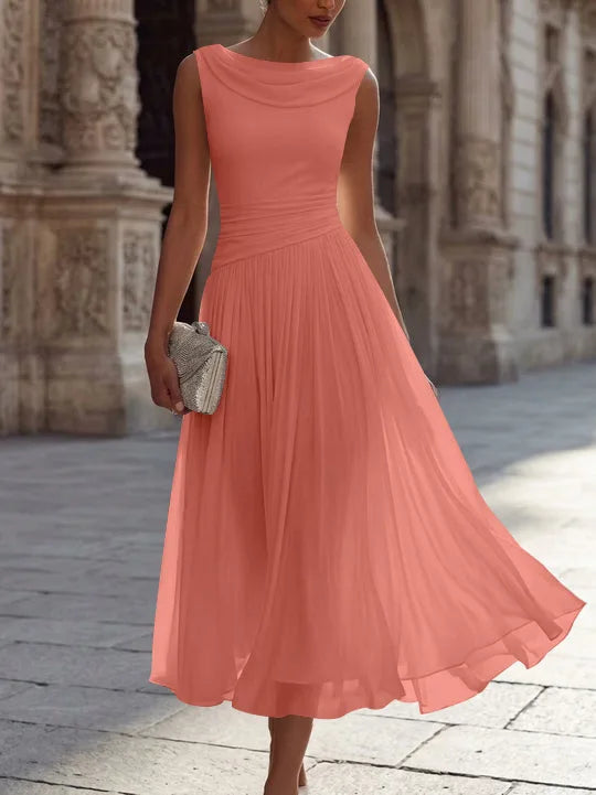 A-Line/Princess Boat Neck Chiffon Cocktail Dresses Sleeveless Tea-Length Pleated Little White Dresses Ruched Party Dresses