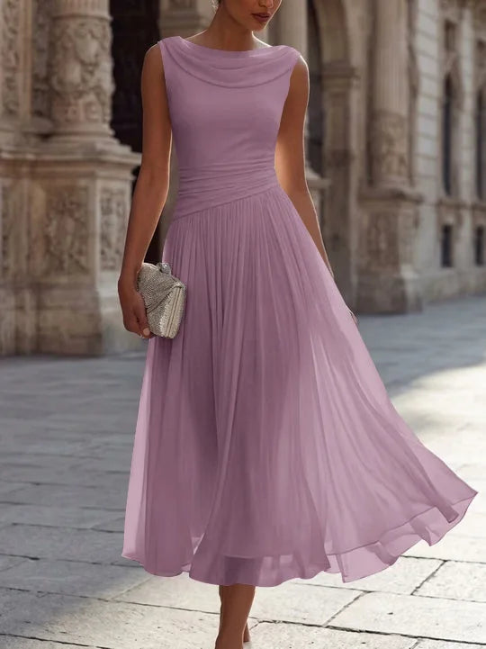 A-Line/Princess Boat Neck Chiffon Cocktail Dresses Sleeveless Tea-Length Pleated Little White Dresses Ruched Party Dresses