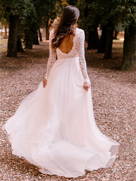 A-Line/Princess Scoop Floor-length Wedding Dress