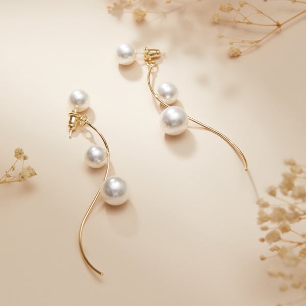 Classic Pearl/Zircon Dangle Earrings
