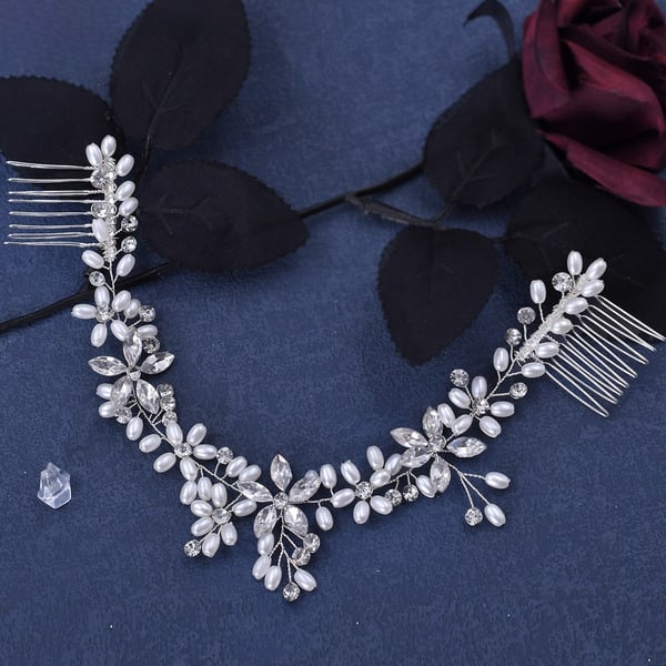 Charming/Exquisite/Pretty/Stylish Combs With Crystal/Pearl