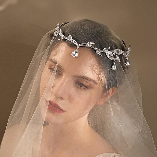 Alloy Wedding Church Elegant Bridal Headpieces With Crystals