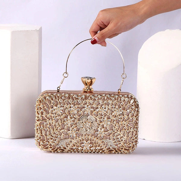 Delicate Refined Clutch Bags