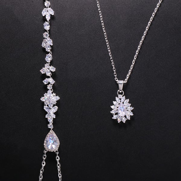 Elegant Zircon Back Necklaces