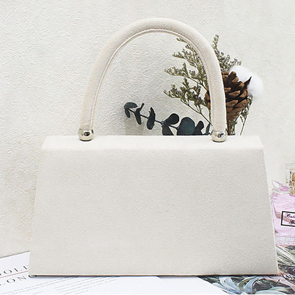 Elegant Charming Pretty Refined Handbags