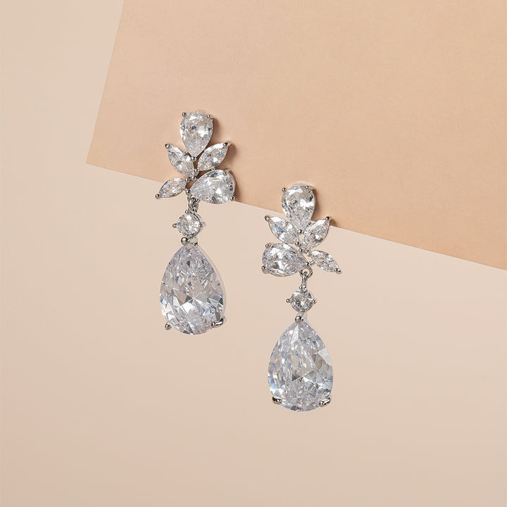 Exquisite Pear Rhinestone Drop Earrings