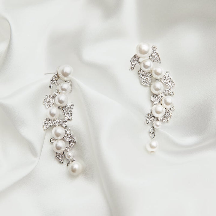 Luxurious Cubic Zirconia/Pearl Dangle Earrings