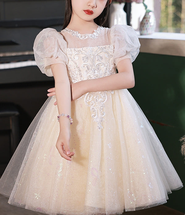 A-Line/Princess Short Sleeves Knee Length Lace Flower Girl Dress with Appliques