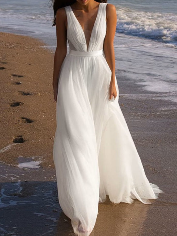 A-Line/Princess Deep V-Neck Floor-Length Tulle Wedding Dress - Mondressy A-Line/Princess Deep V-Neck Floor-Length Tulle Wedding Dress - Mondressy