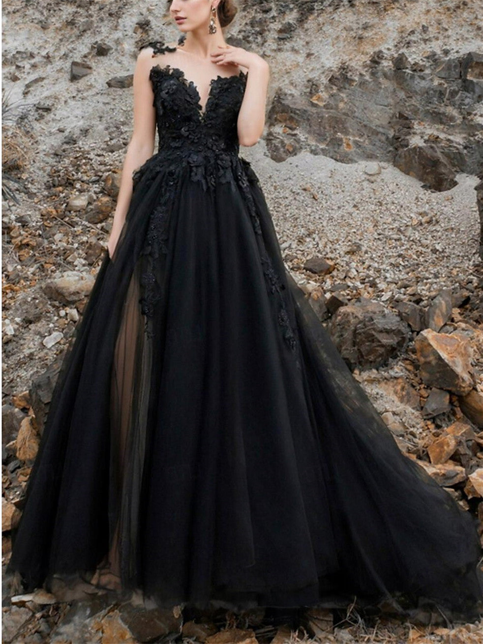 A-Line/Princess V-Neck Court Train Black Wedding Dress