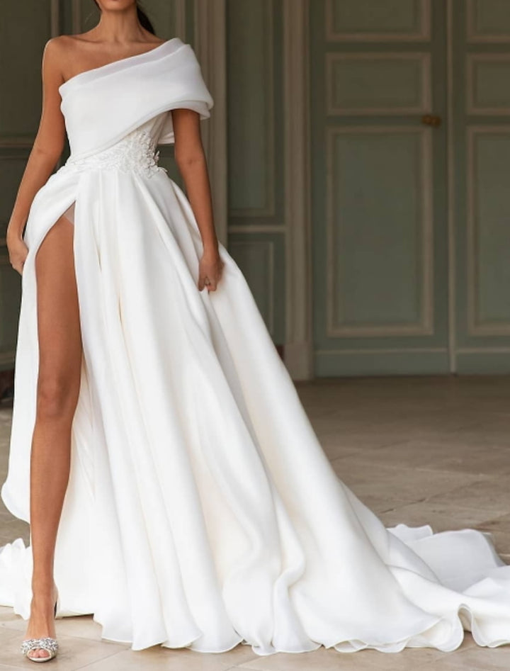 A-Line/Princess One Shoulder Wedding Dresses Court Train With Appliques Split Front