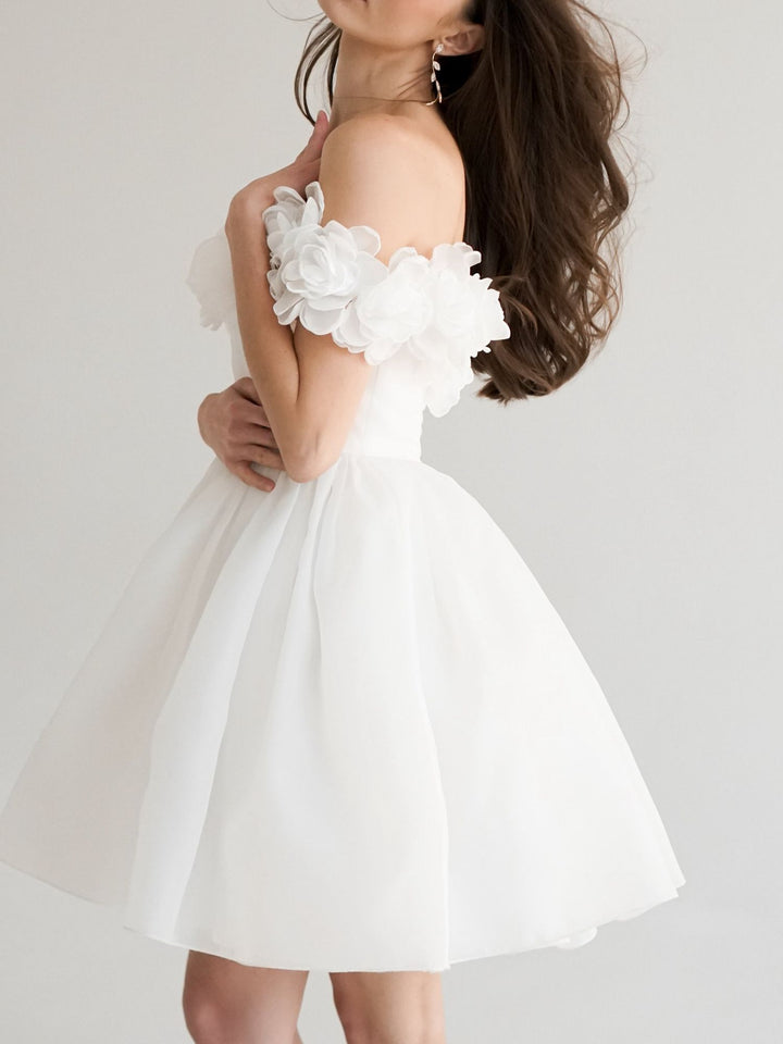 A-Line/Princess Off-The-Shoulder Sweetheart Flower Short Wedding Dress