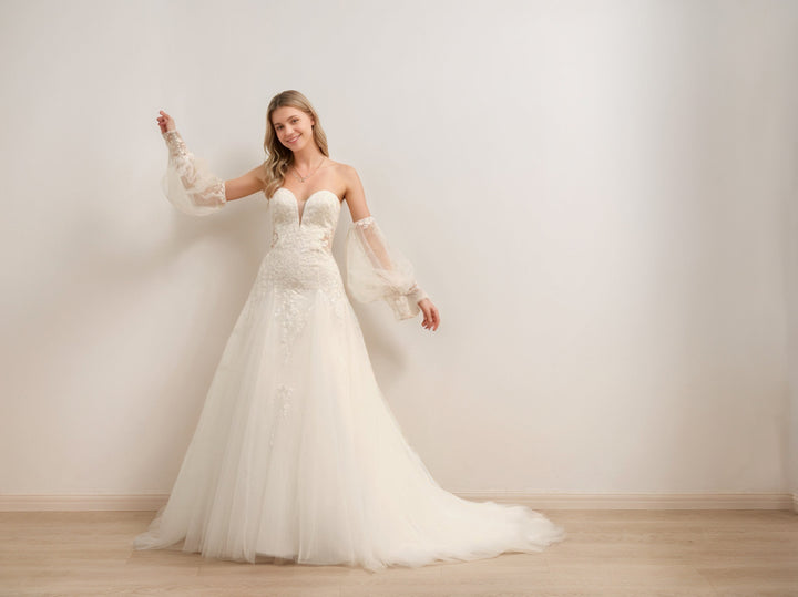 A-Line/Princess Sweetheart Long Wedding Dresses with Appliques