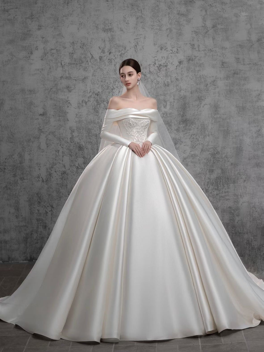 Ball Gown Off-the-Shoulder Floor-Length Wedding Dresses with Appliques & Ruffles