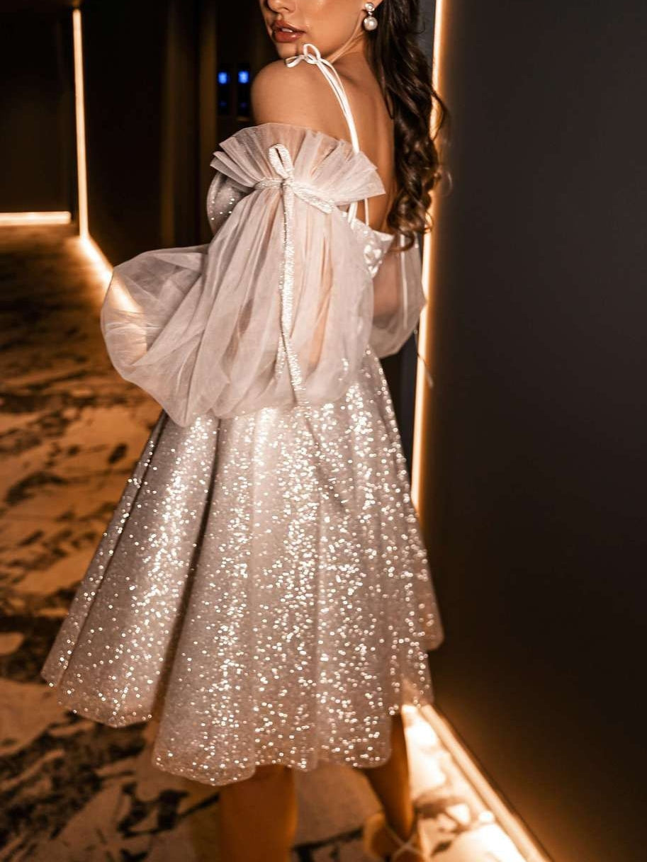 A-Line/Princess Spaghetti Straps Detachable 3/4 Sleeves Short/Mini Wedding Dresses With Sequins