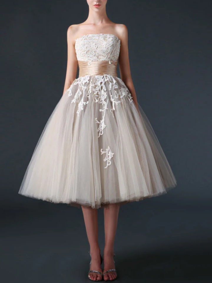 Ball Gown Strapless Lace Tulle Little White Dresses Ruffle Sash Wedding Dresses Tea Length