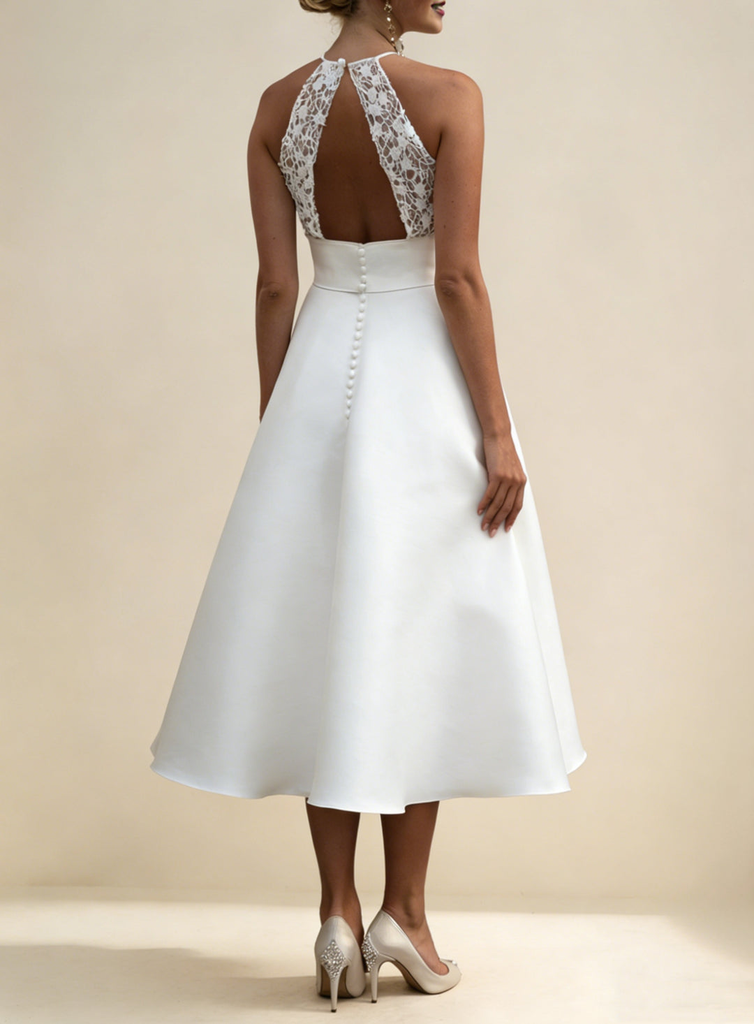 A-Line/Princess Halter Satin Wedding Dresses Tea-Length Sleeveless With Pockets Back Hole Lace