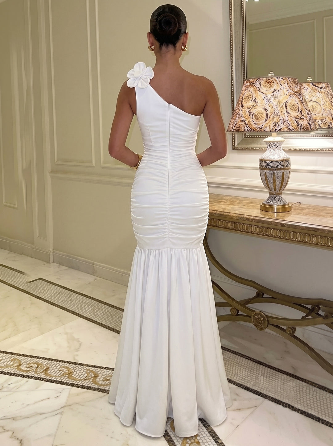 Trumpet/Mermaid One-Shoulder Satin Wedding Dresses Sleeveless Floor-Length 3D Flowers
