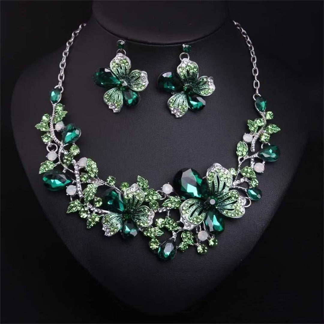 Women's Color-Plated Crystal Glass Exaggerated Flower Jewelry Set