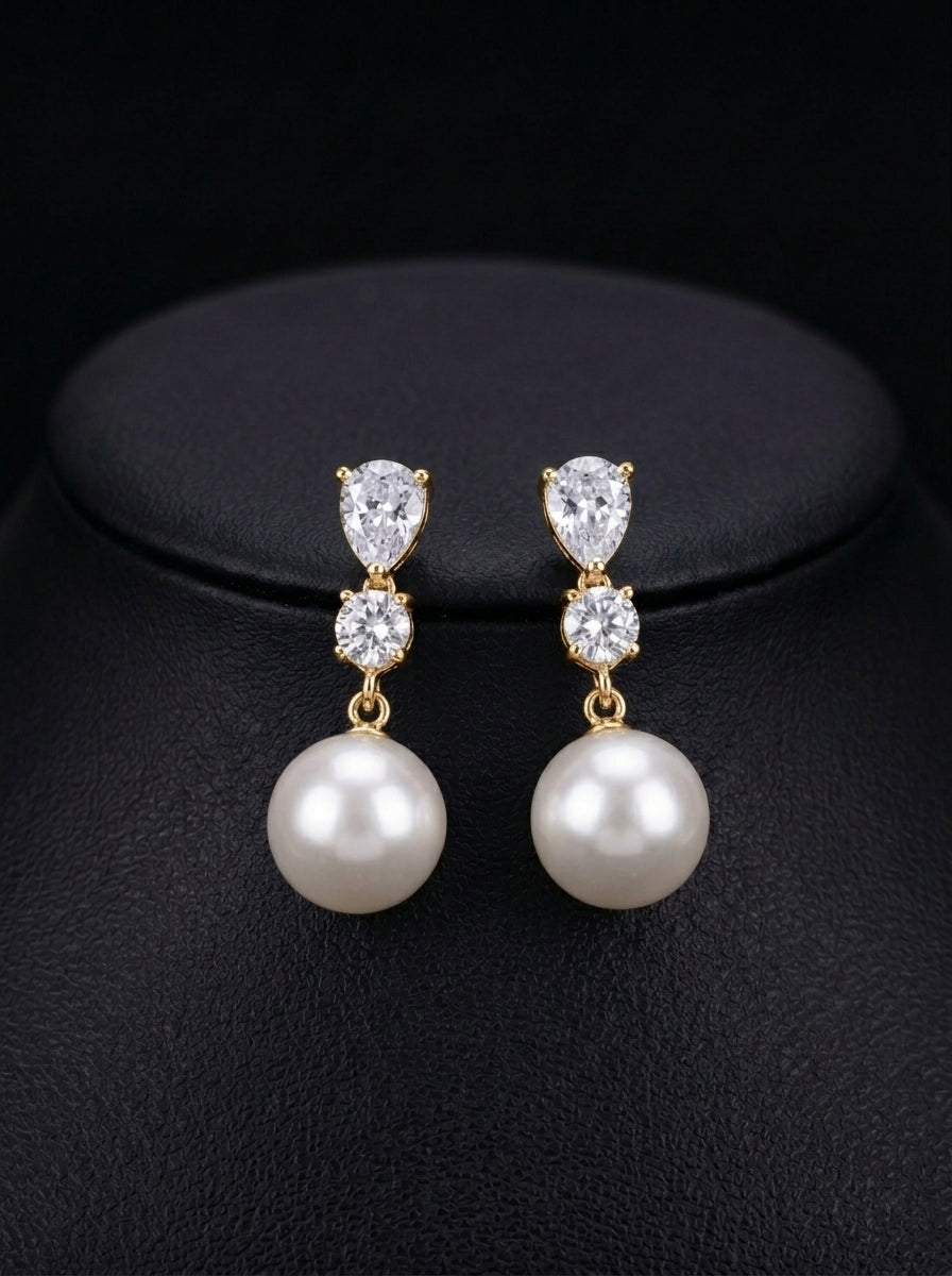 Elegant Pearl/Rhinestone Drop Earrings