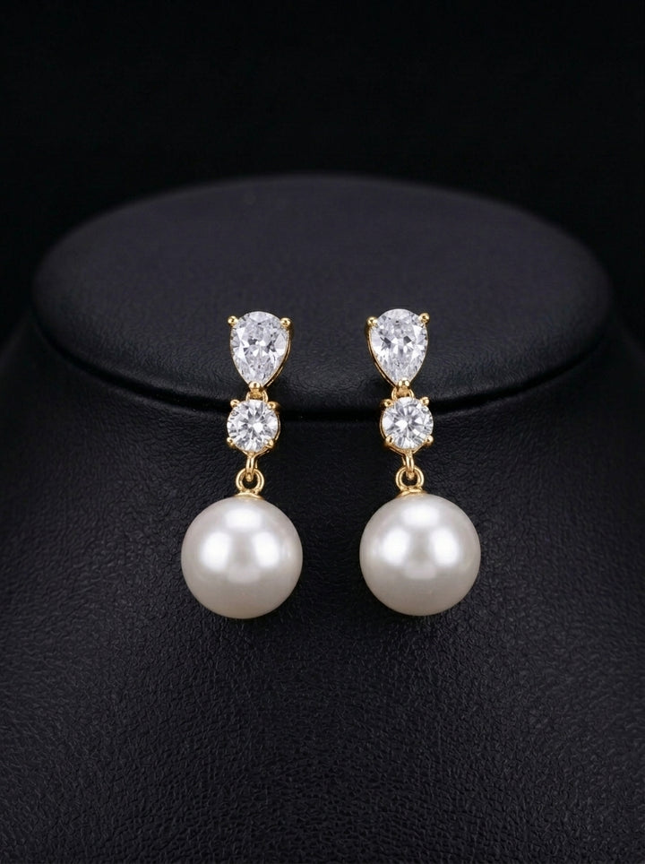 Elegant Pearl/Rhinestone Drop Earrings