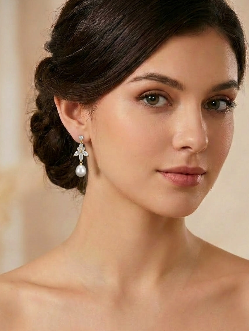 Elegant Pearl/Rhinestone Drop Earrings