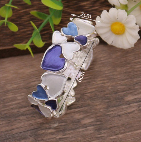 High-End Enamel Geometrical Cutout Heart Alloy Stretch Bracelet