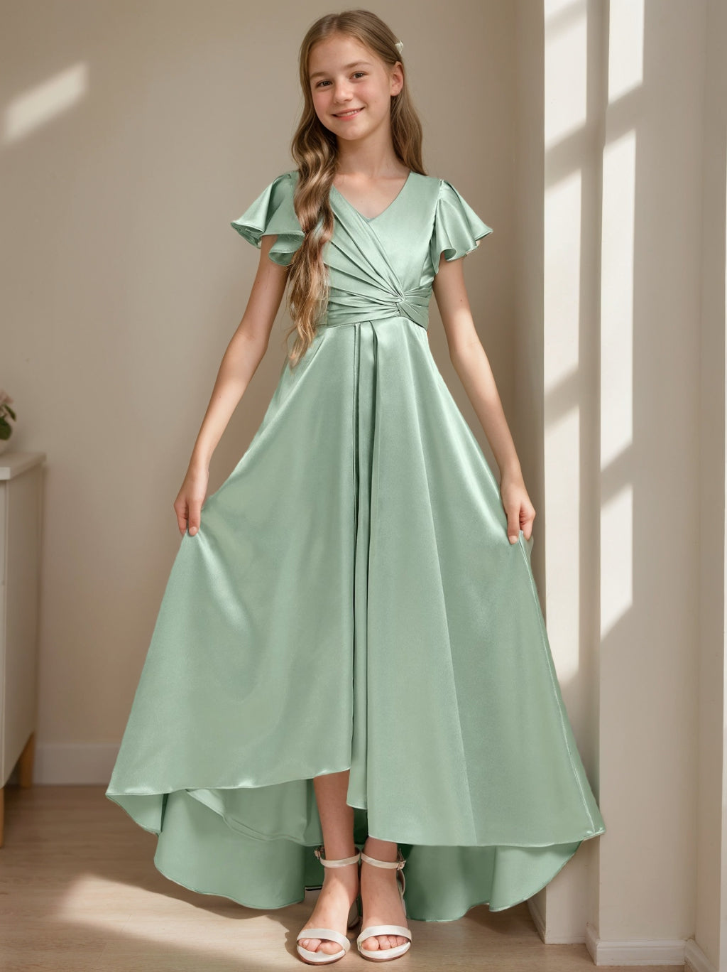 A-line/Princess V-Neck Short Sleeves High Low Junior Bridesmaid Dresses With Pleated