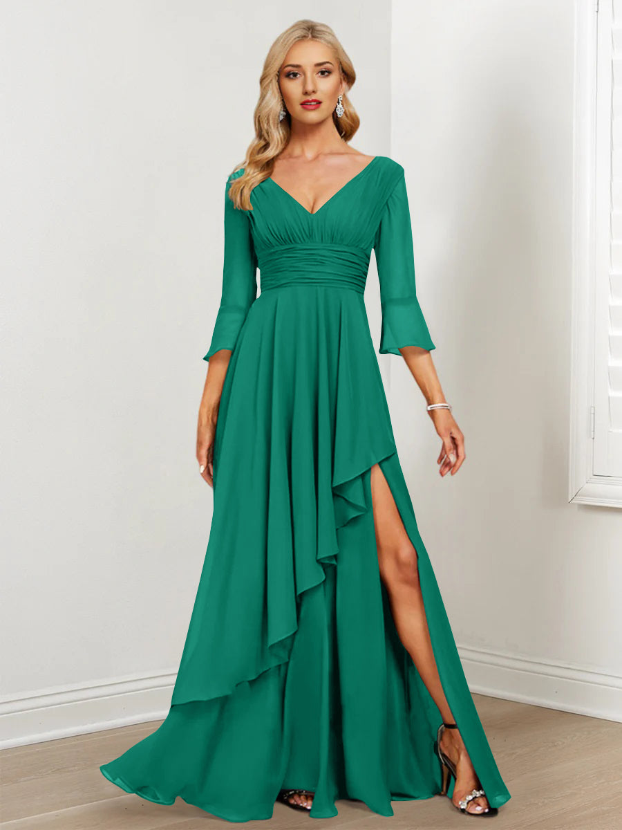 A-Line/Princess V-Neck Mother of the Bride Dresses with Ruffles