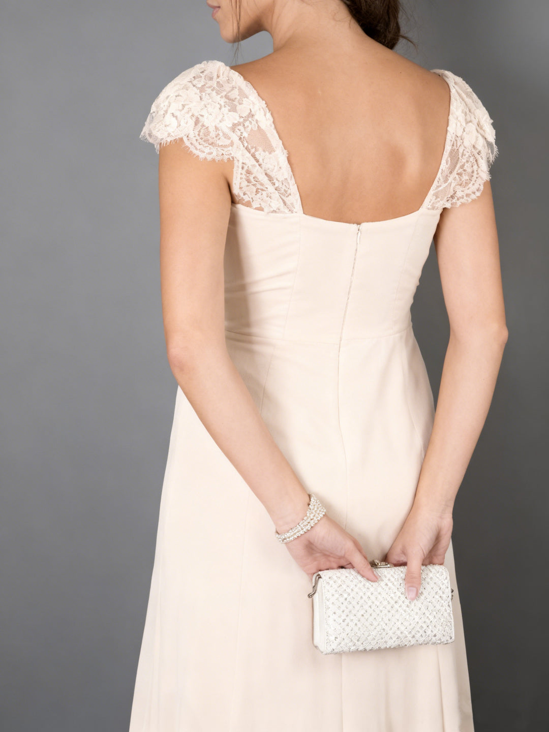 A-Line/Princess Scoop Sleeveless Mother of the Bride Dresses with Lace Pleats