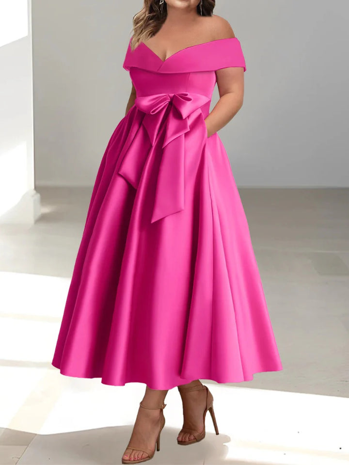 A-Line/Princess Off-the-Shoulder Plus Size Mother of the Bride Dresses with Pockets