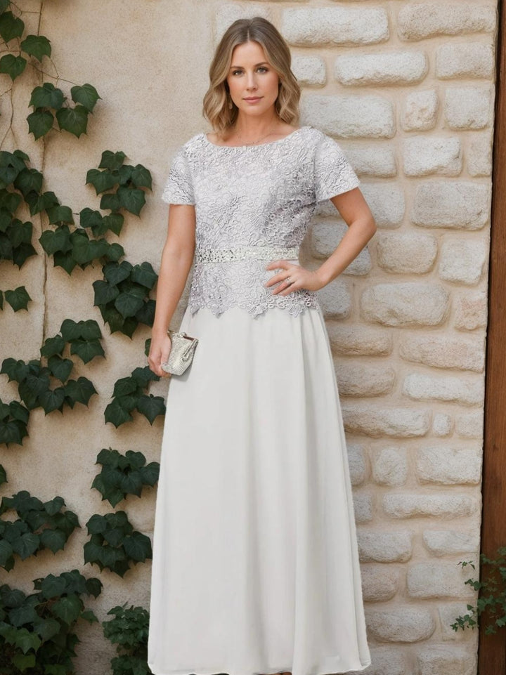 A-Line/Princess Short Sleeves Mother of the Bride Dresses with Applique & Sequins