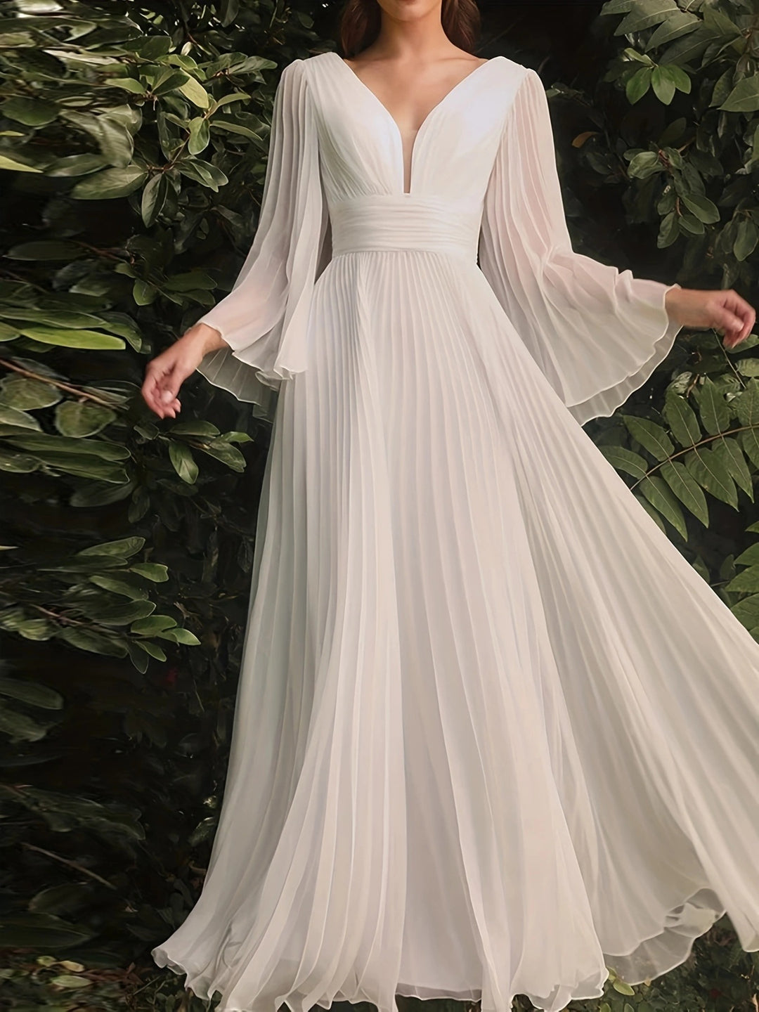 A-Line/Princess V-Neck Long Sleeves Floor-Length Wedding Guest Dresses with Pleats