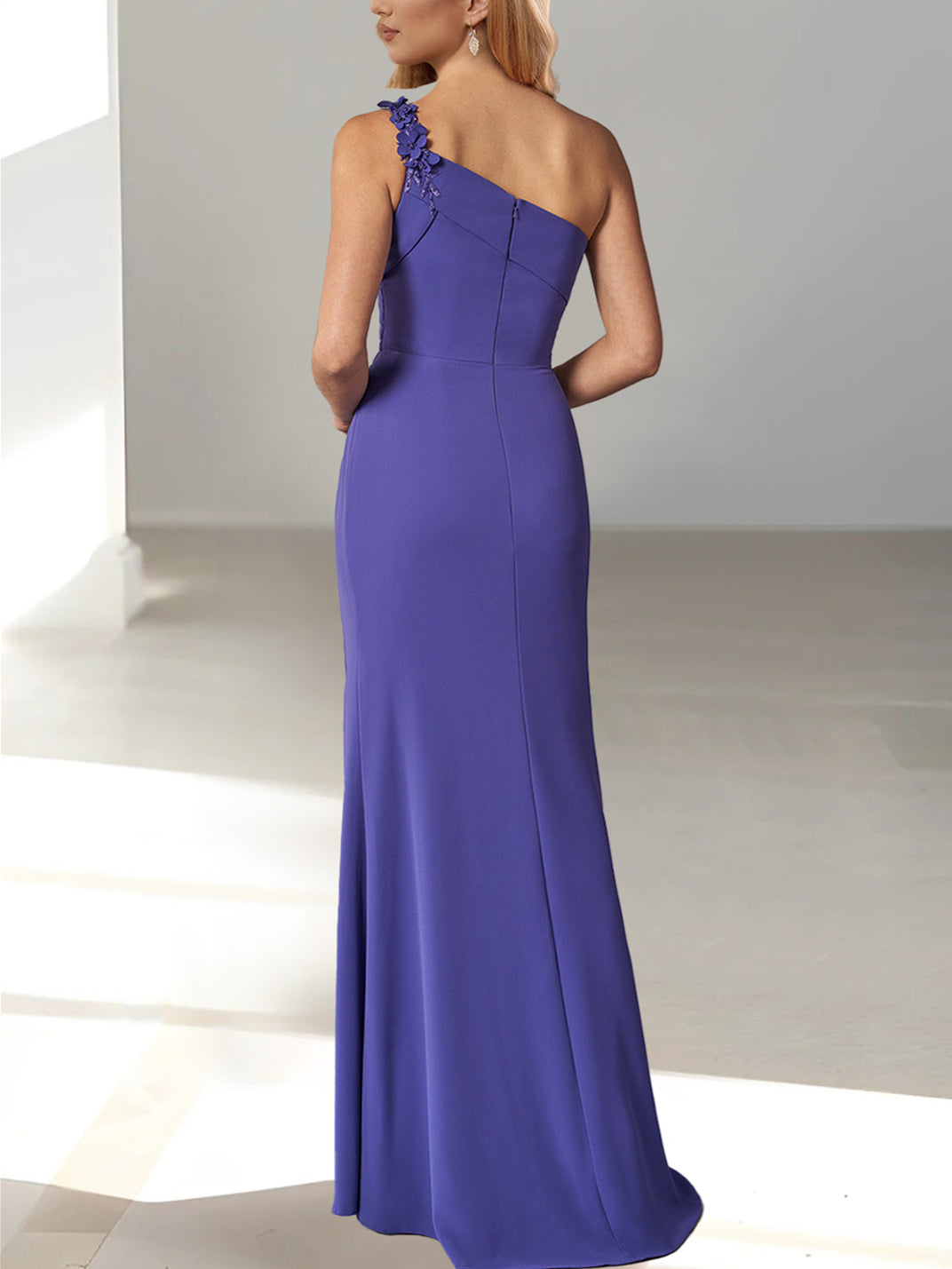 Sheath/Column Sleeveless One Shoulder Floor-Length Mother of the Bride Dresses with Beaded