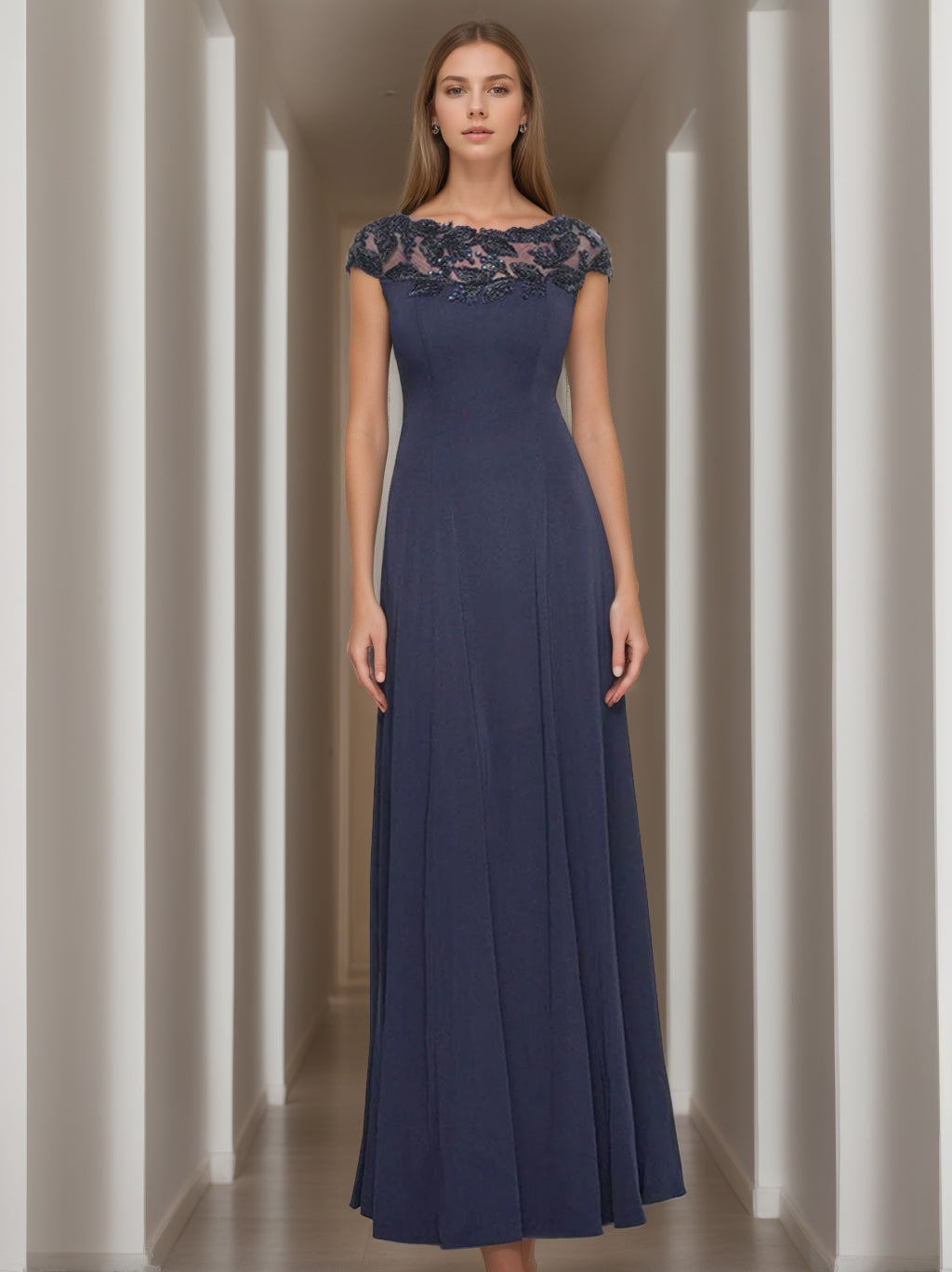 A-Line/Princess Jewel Neck Short Sleeves Floor-Length Mother of the Bride Dresses With Appliques