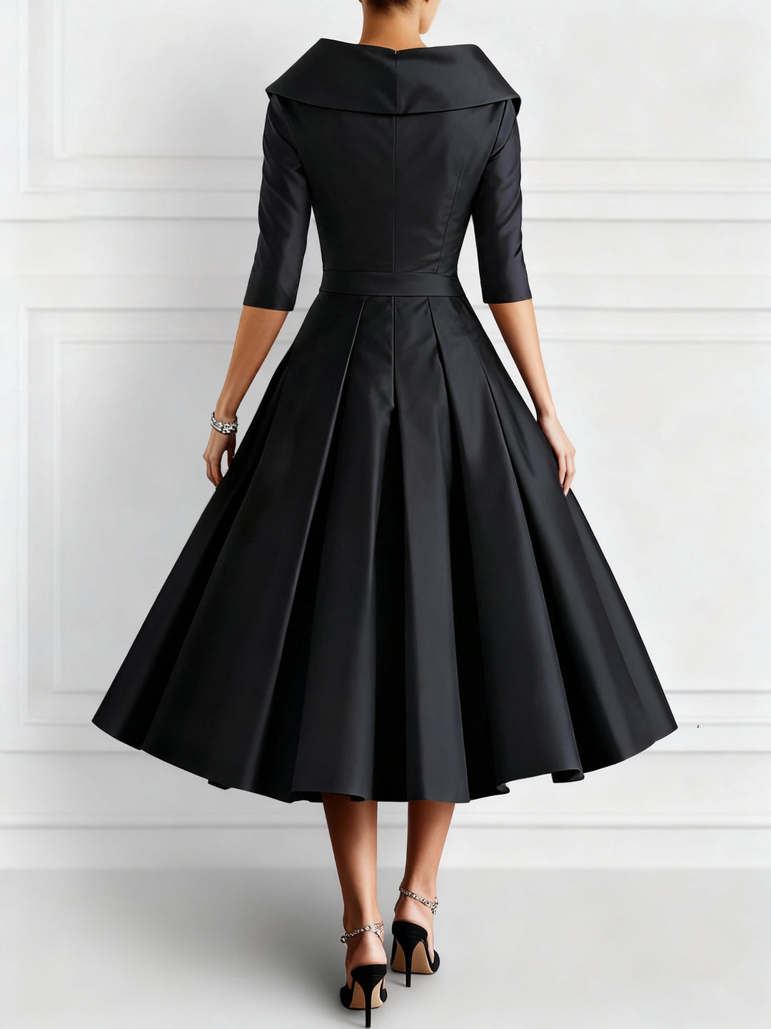 A-Line/Princess V-Neck Tea-Length Elegant Mother of the Bride Dresses with Appliques