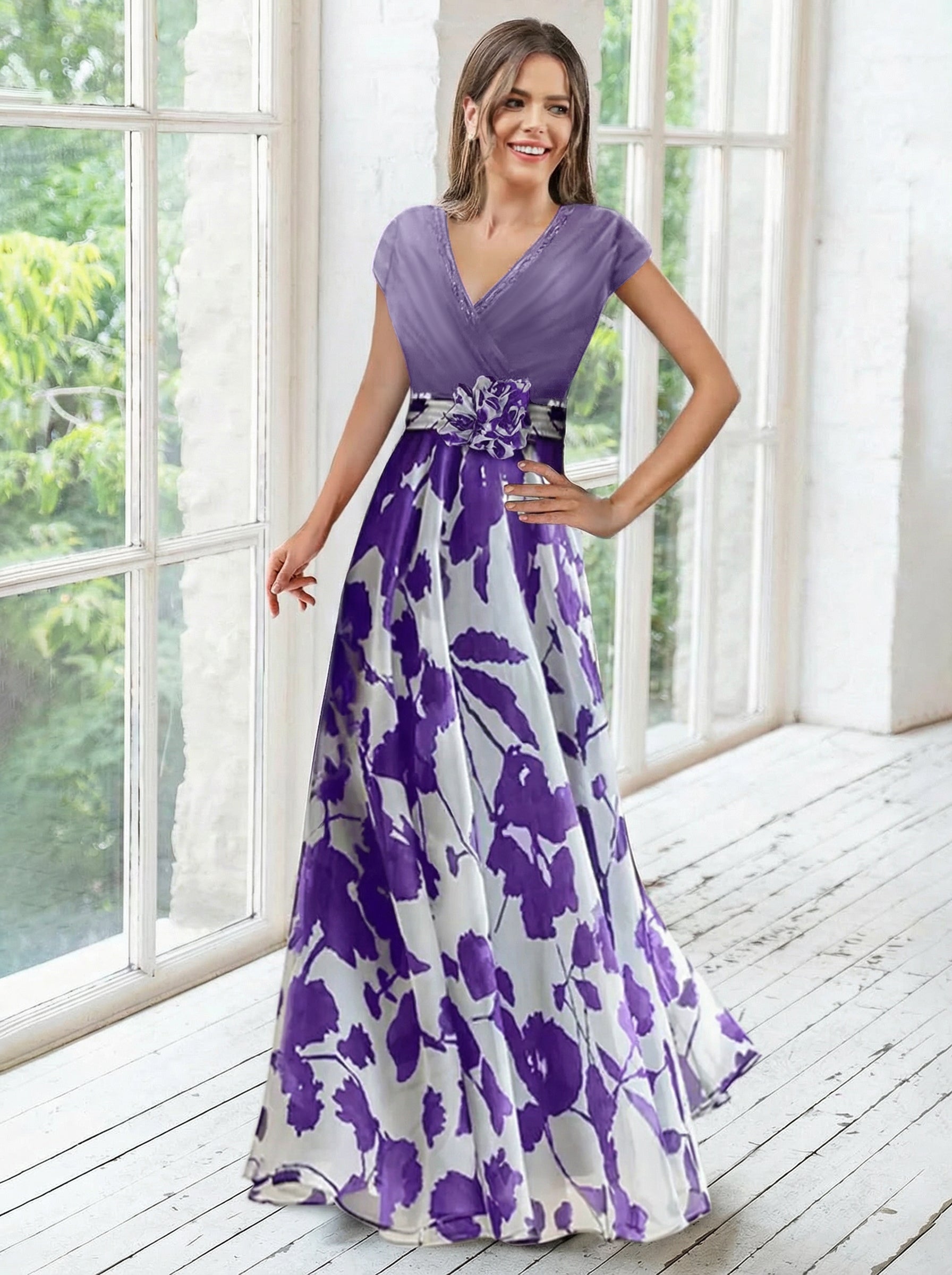 A Line/Princess V-Neck Short Sleeves Mother of the Bride Dresses