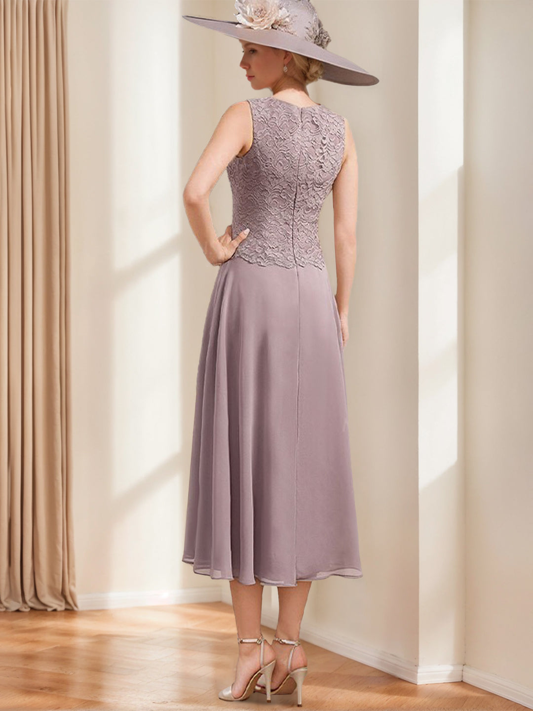 A-Line/Princess Scoop Sleeveless Tea-Length Mother of the Bride Dresses with Jacket & Lace Appliques