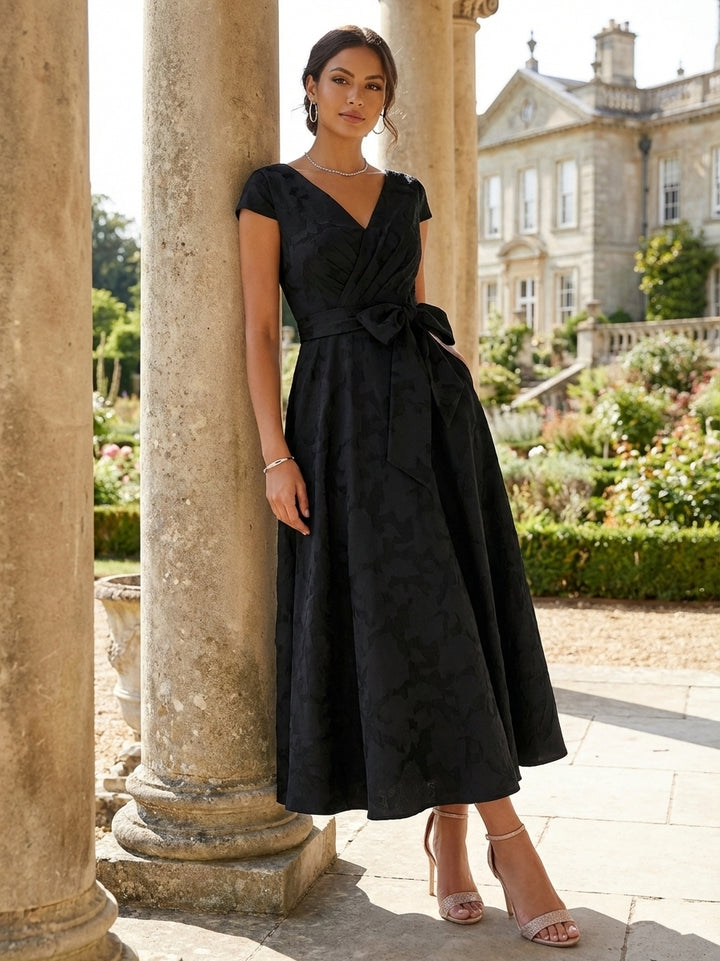 A-Line/Princess V-Neck Short Sleeves Ankle-Length Rose Lace Applique Mother of the Bride Dresses With Pockets & Ruffles