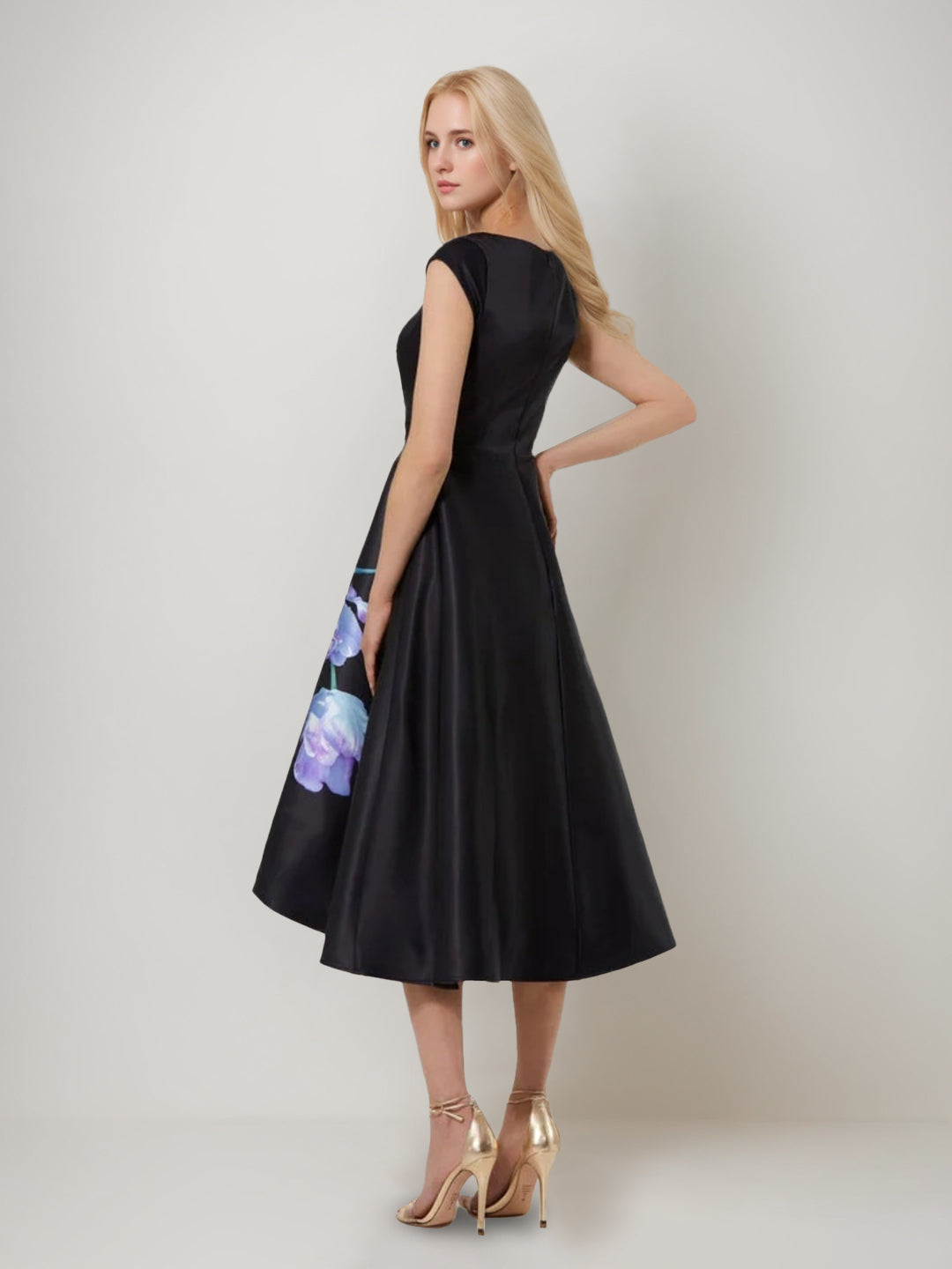 A-Line/Princess Boat Neck Cap Sleeves Tea-Length Printed Floral Pleated Mother of the Bride Dresses