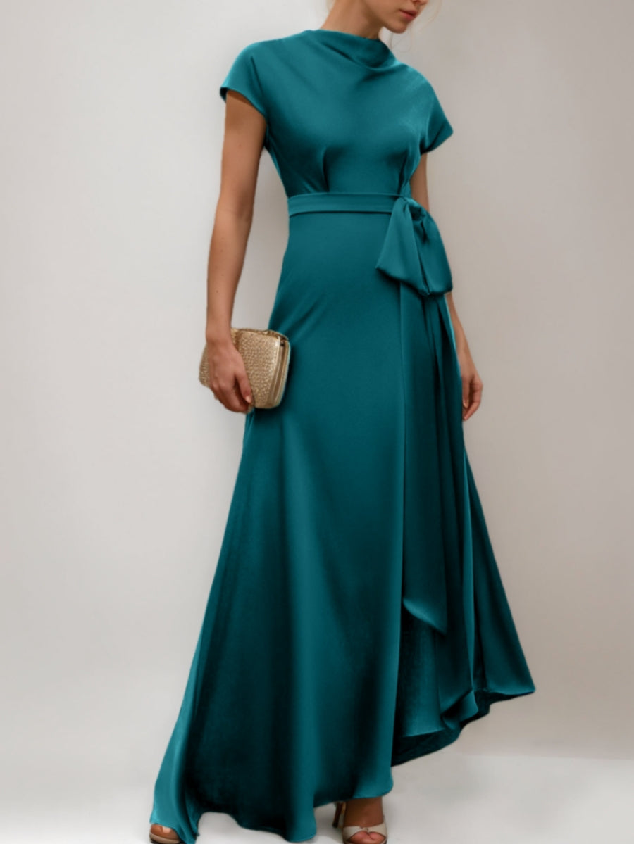 A-Line/Princess Short Sleeves Asymmetrical Mother of the Bride Dresses with Pleats