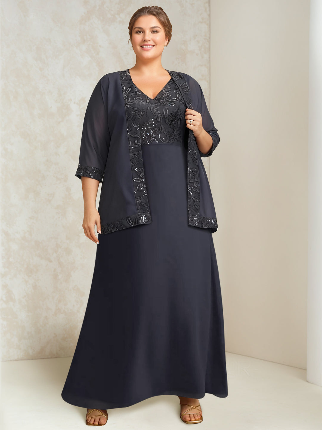 A-Line/Princess Chiffon V-Neck Plus Size Mother of the Bride Dresses Lace Sequins with Wrap/Jacket