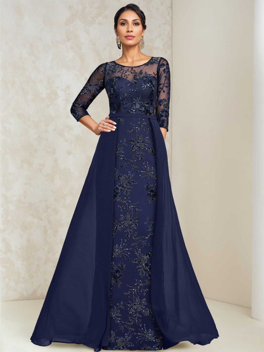 A-Line/Princess Scoop Lace Sequins Mother of the Bride Dresses Illusion
