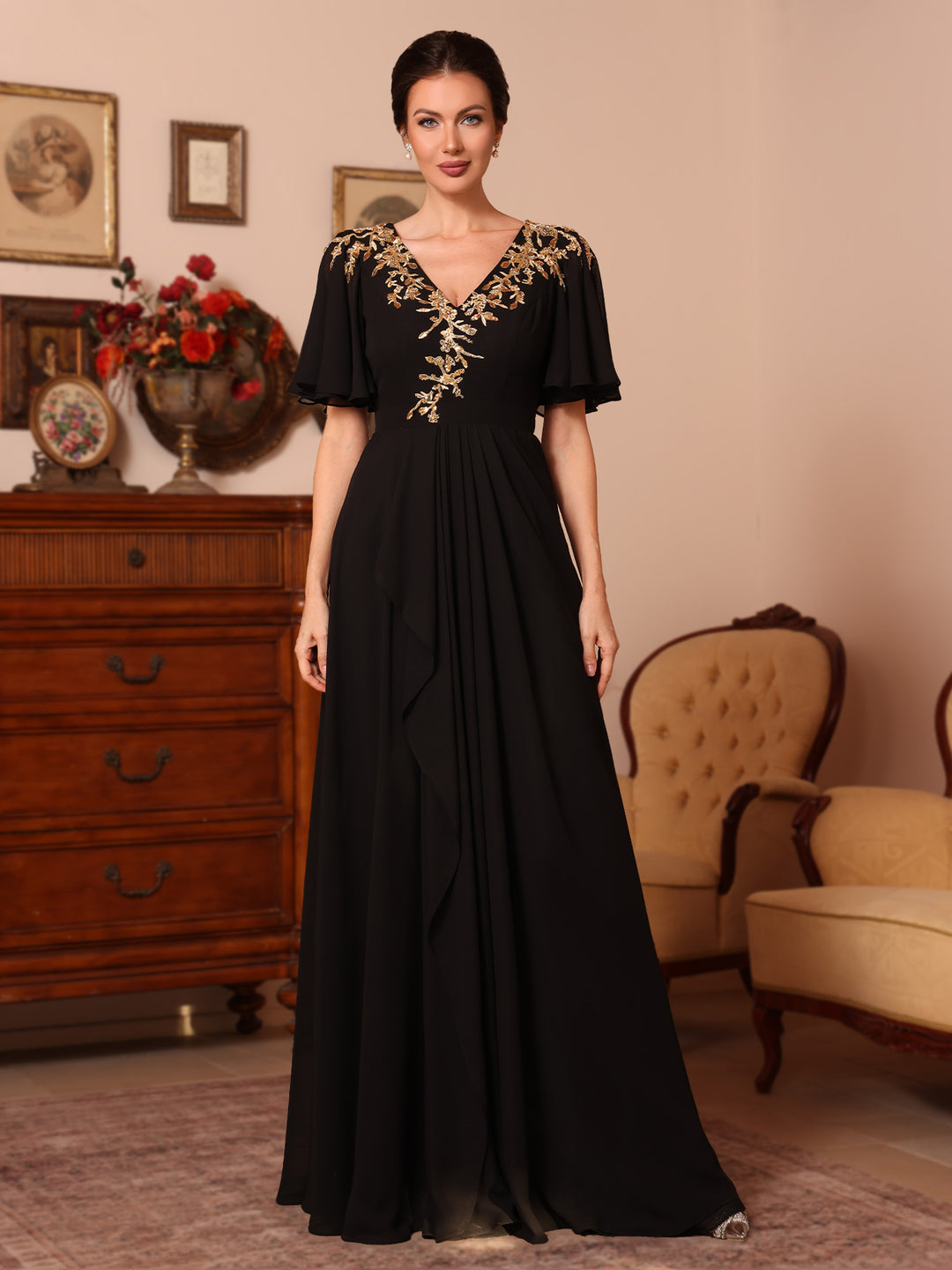 A-Line/Princess V-Neck Chiffon Mother of the Bride Dresses Appliques Floor-Length Short Sleeves Ruffles