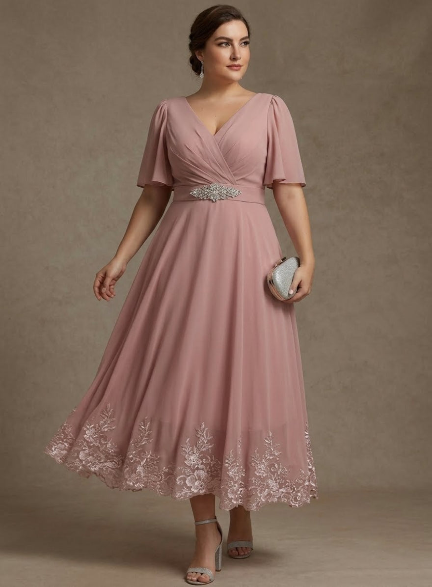 A-Line/Princess V Neck Plus Size Mother of the Bride Dresses Short Sleeves Chiffon Lace Tea Length with Sash, Dusty Rose