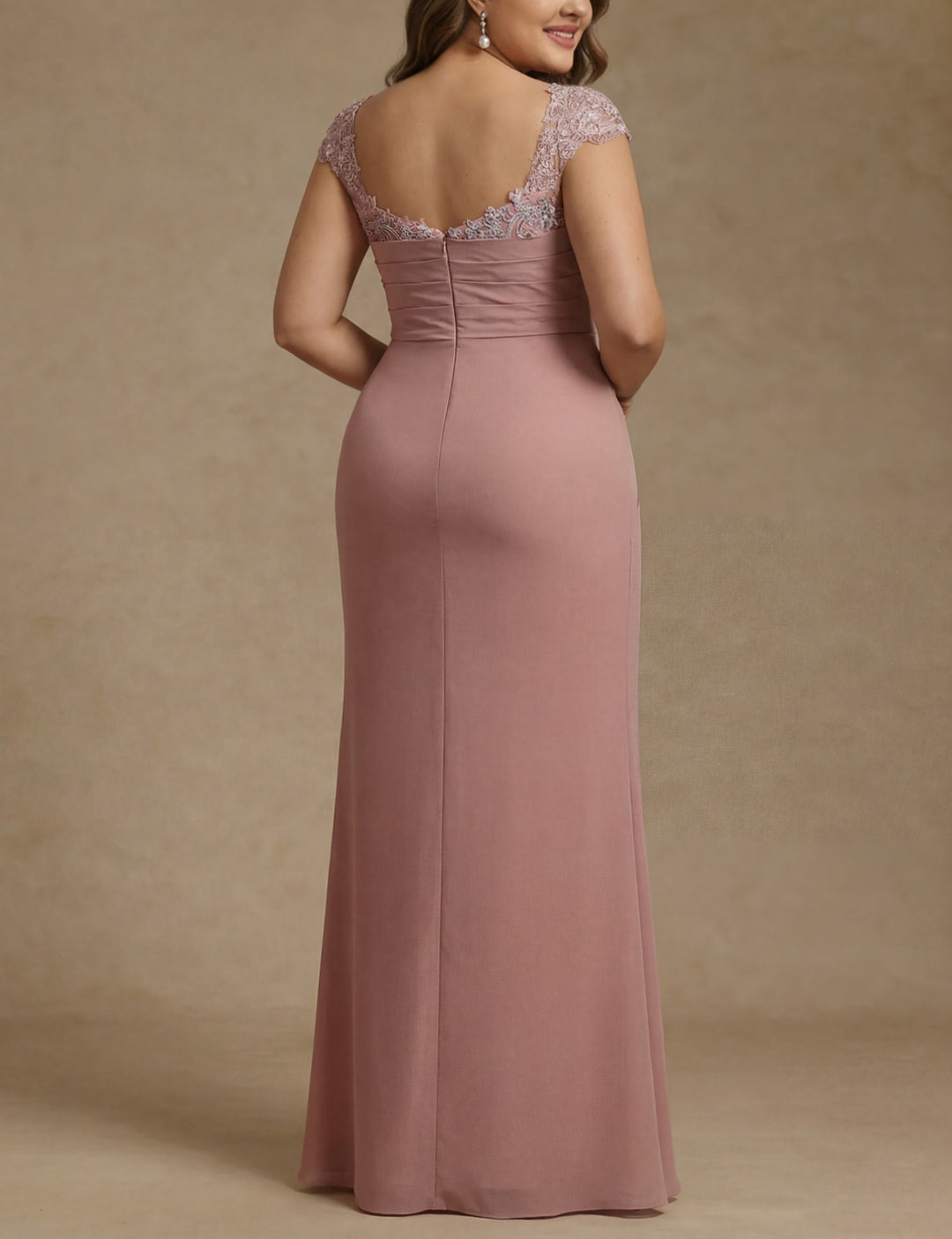 Sheath/Column Square Collar Chiffon Plus Size Mother of the Bride Dresses Floor-Length Ruffles Ruched Sleeveless Lace