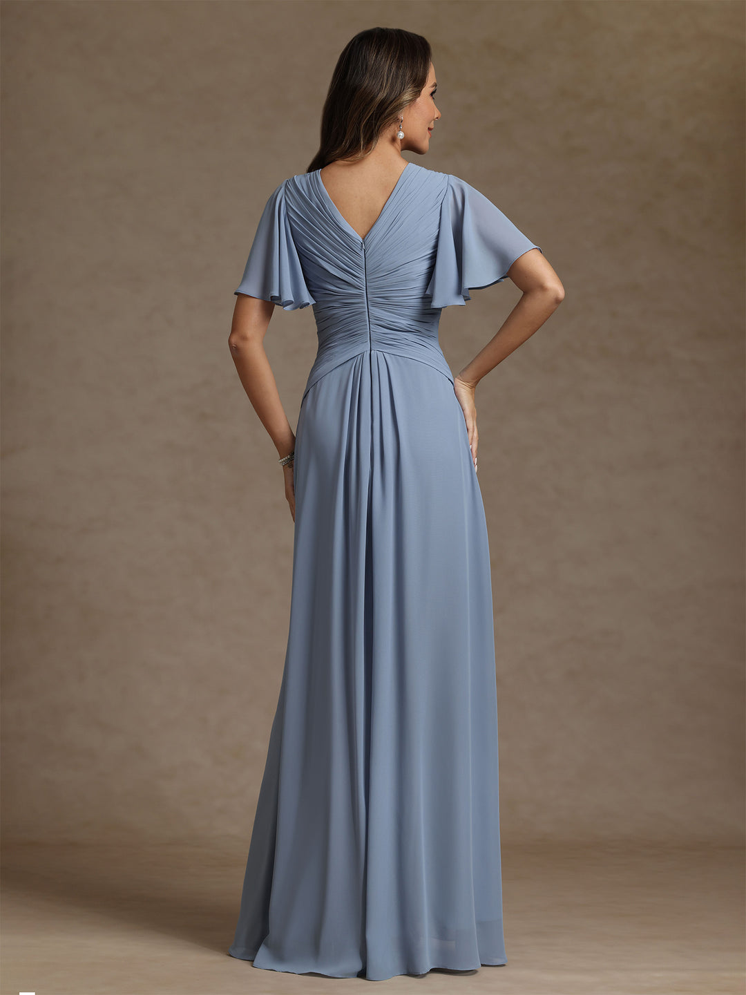 A-Line/Princess V-Neck Chiffon Mother of the Bride Dresses Floor-Length Ruched Short Sleeves